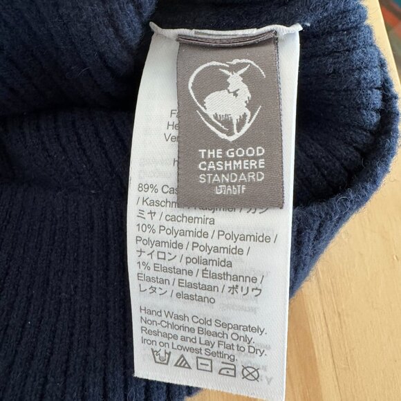 NWT J Crew womens cashmere-blend cropped sweater-tank navy size S - Picture 6 of 6